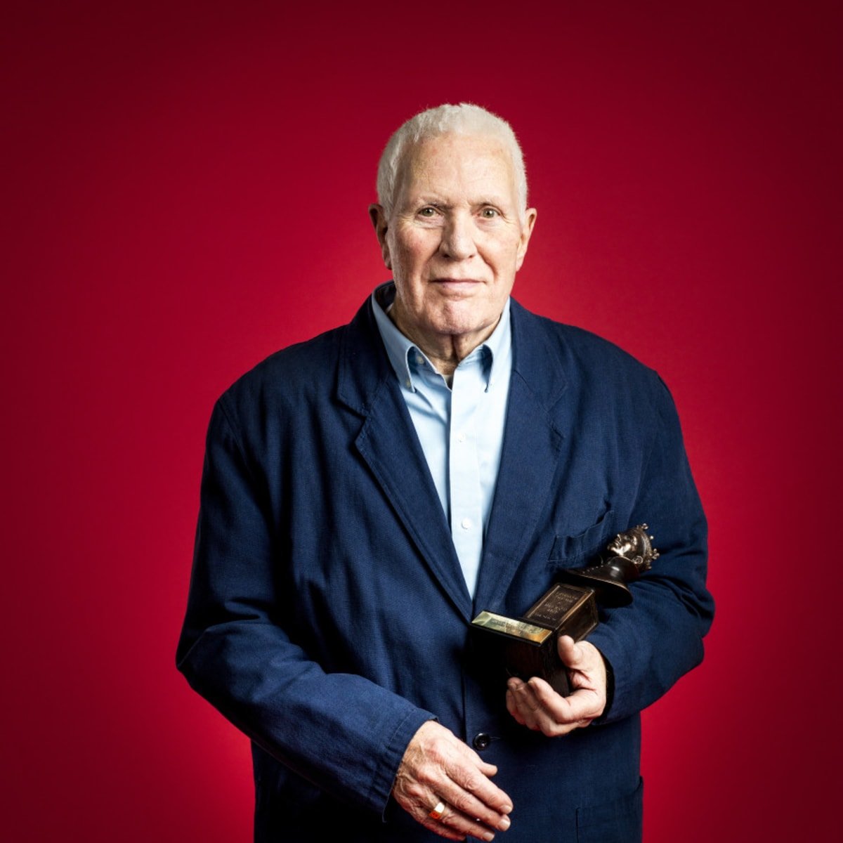 Bob West apgj1f