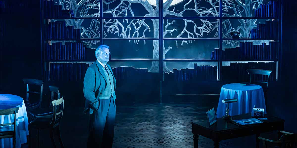 Shadowlands Tickets | Aldwych Theatre | Drama Tickets