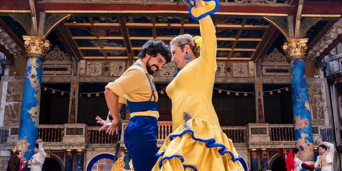 Pablo Egea and Anita La Maltesa perform in Love's Labour's Lost at Shakespeare's Globe, wearing period costumes.