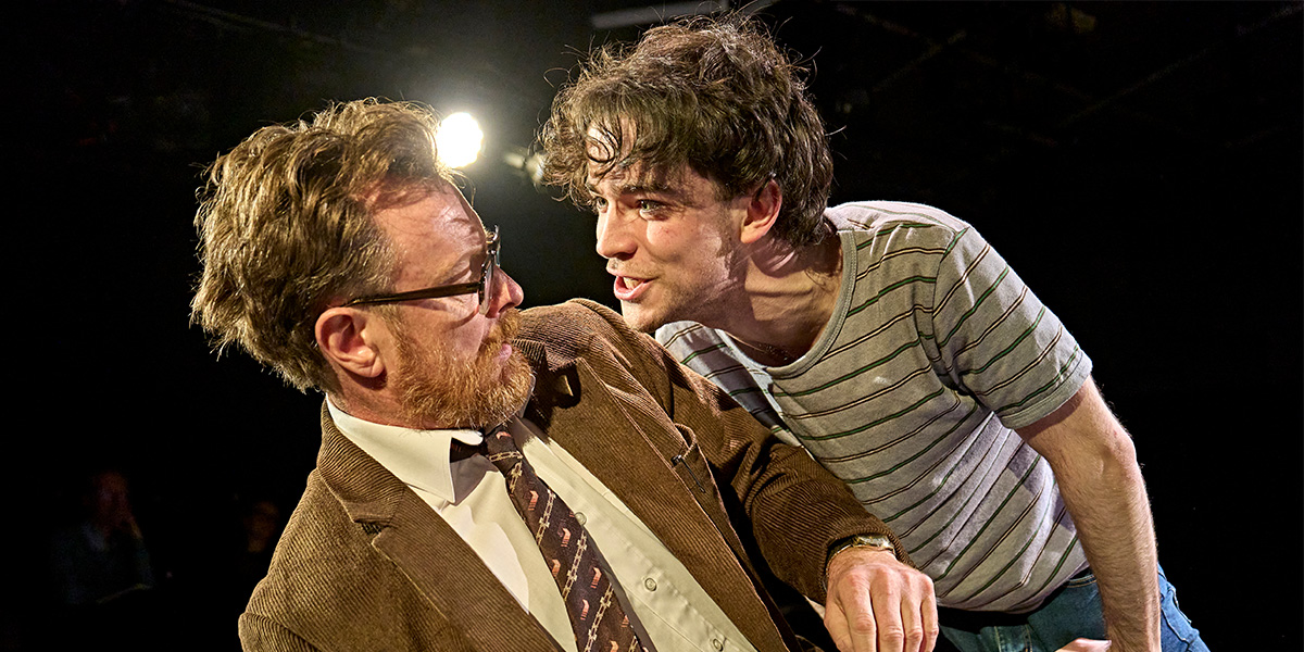 Toby Stephens as Dr. Martin Dysart and Noah Valentine as Alan Strang, both in dramatic poses.